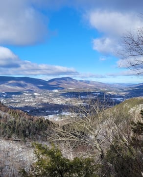 Prospect Rock Trail (Moderate)