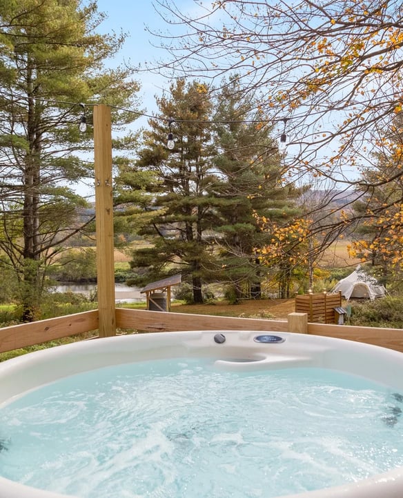 Mountain View Hot Tub